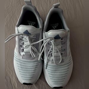 Adidas Swift Run 23 Women’s Size 10